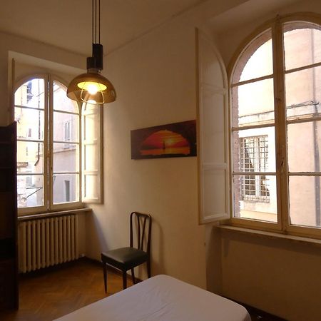 Via Vincioli - La Terrazza Nel Cuore Di Perugia Luaran gambar