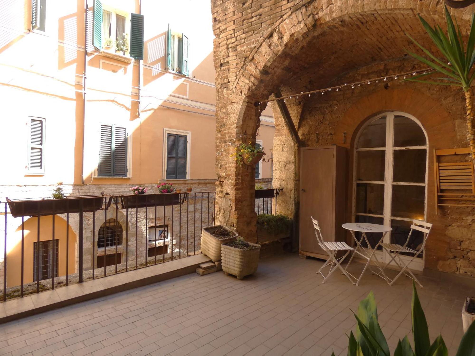 Via Vincioli - La Terrazza Nel Cuore Di Perugia Luaran gambar